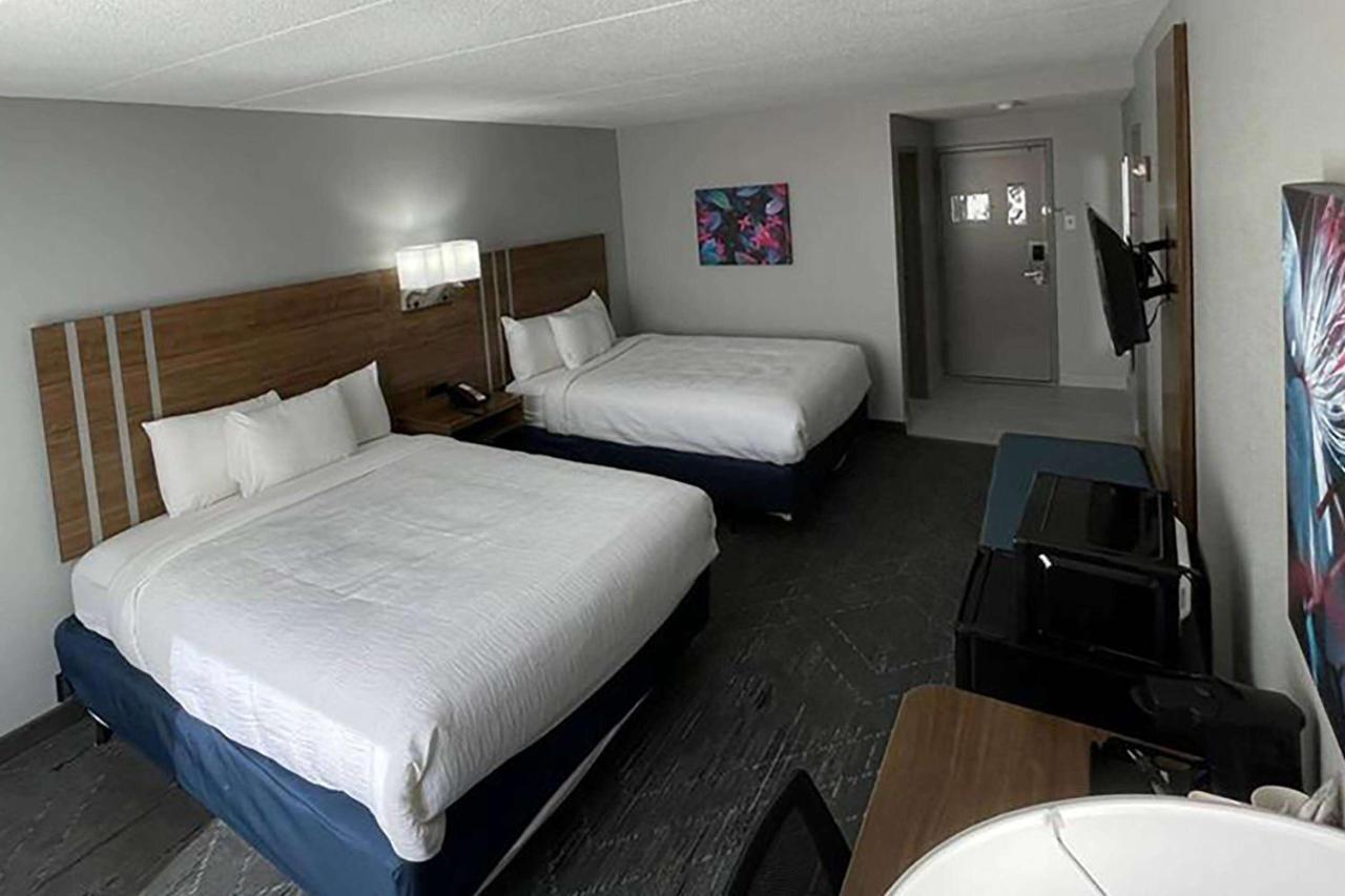Days Inn & Suites By Wyndham Springfield Oh Exterior photo